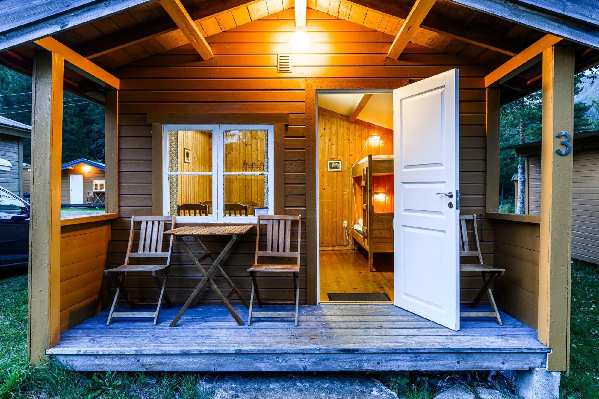 Korsbakken Camping Isfjorden Esterno foto