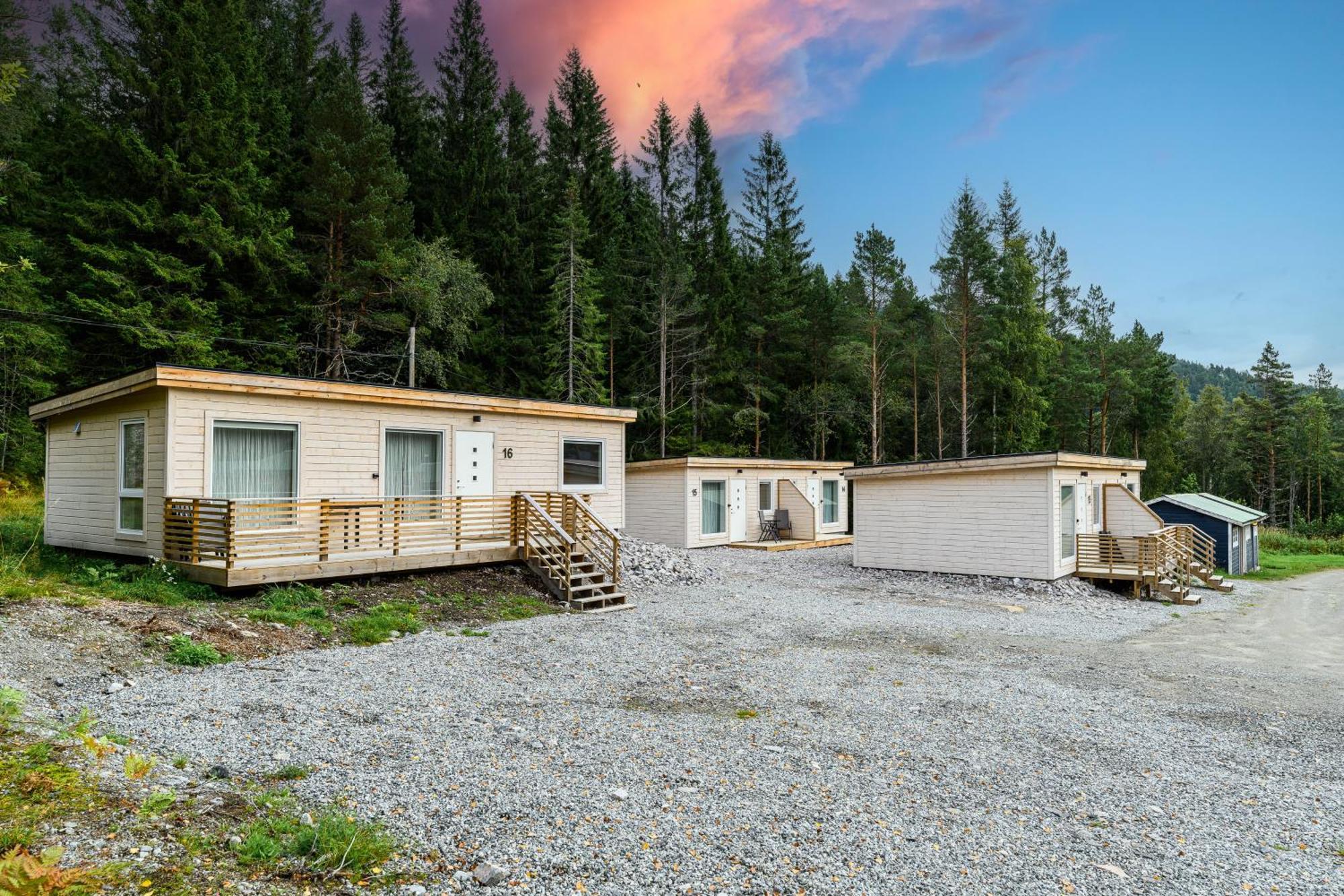 Korsbakken Camping Isfjorden Esterno foto